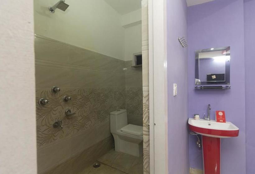 Hotel Oyo 10462 Smriti Guest House 20