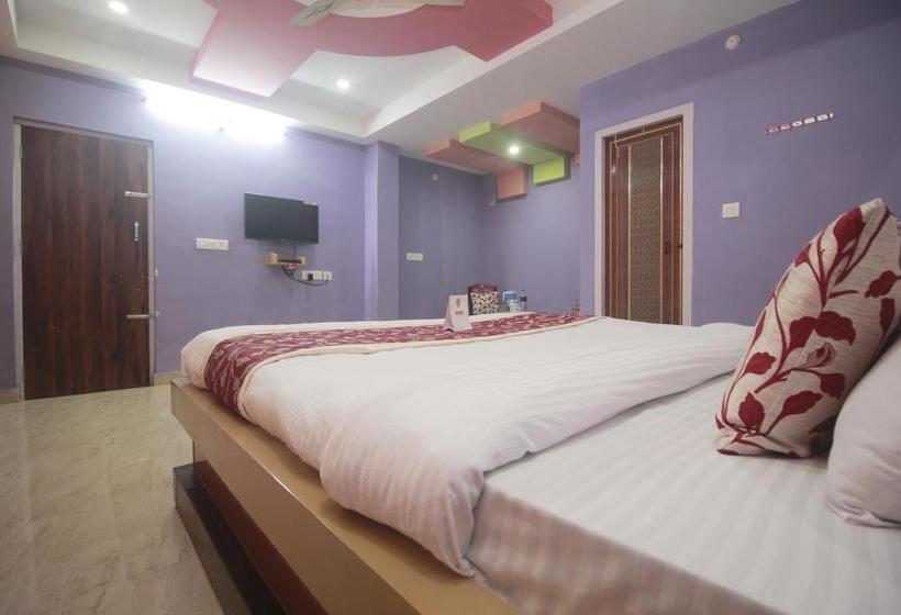 Hotel Oyo 10462 Smriti Guest House 5