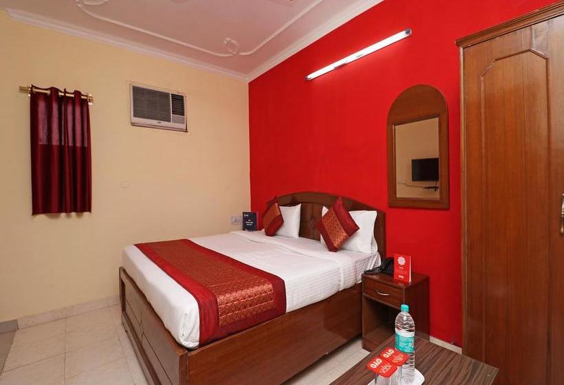 Hotel Oyo 10661 Dsr Classic 7