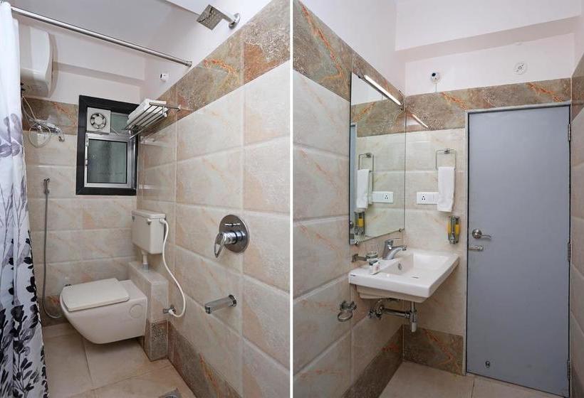 Oyo 10263 Hotel Grand Nishat 19