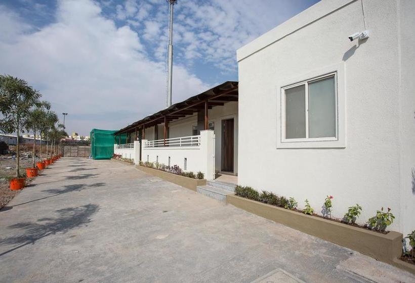 Oyo 10939 Hotel Sangam 1