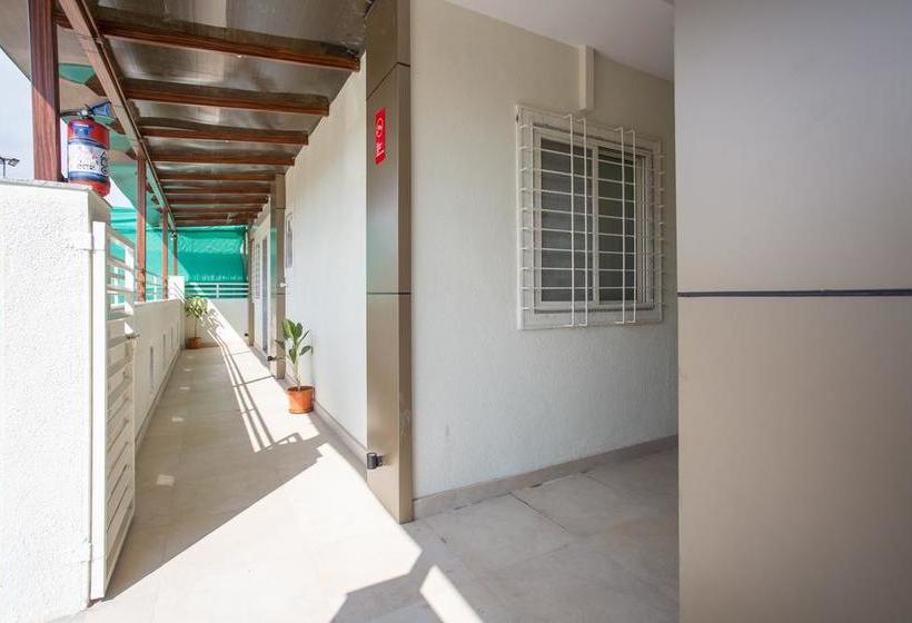 Oyo 10939 Hotel Sangam 20