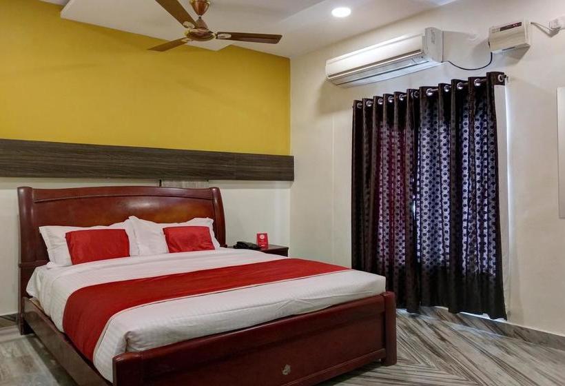 Oyo 10272 Hotel Ruma Hyderabad Andhra Pradesh