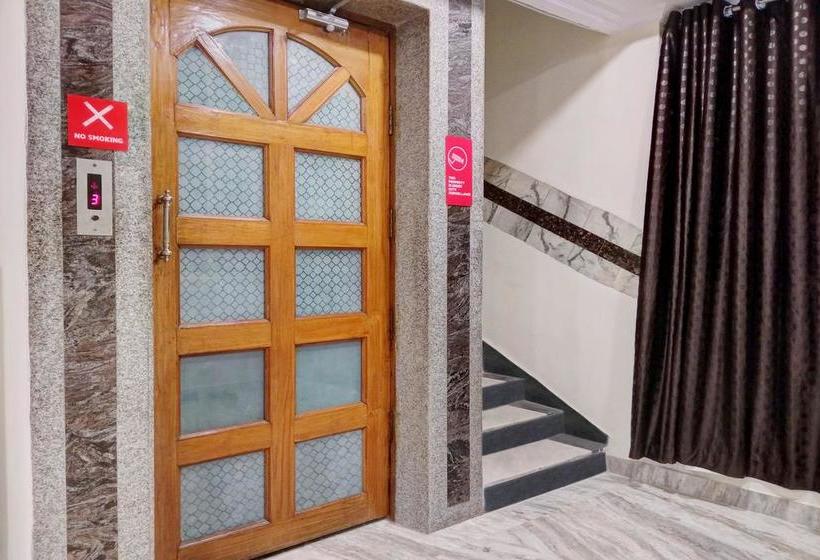 Oyo 10272 Hotel Ruma 11