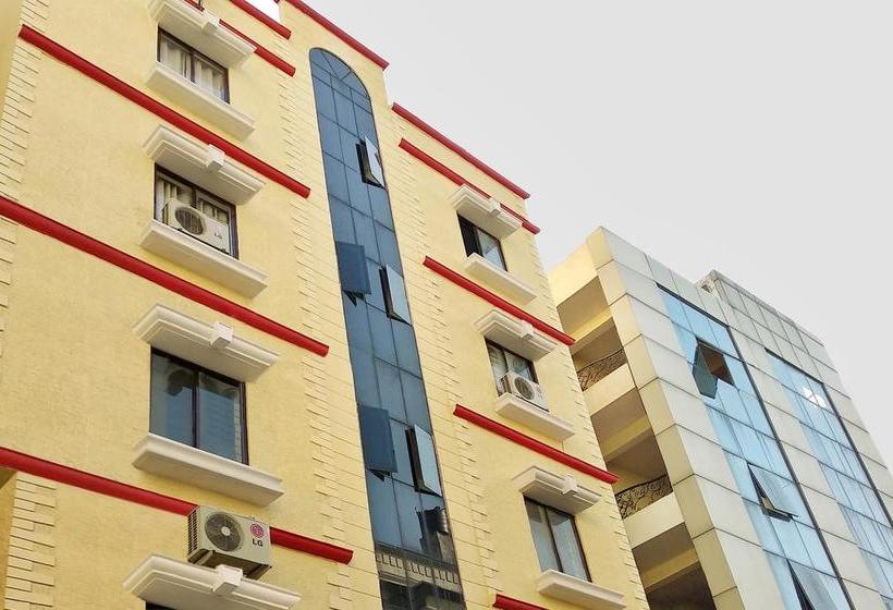 Oyo 10272 Hotel Ruma 12