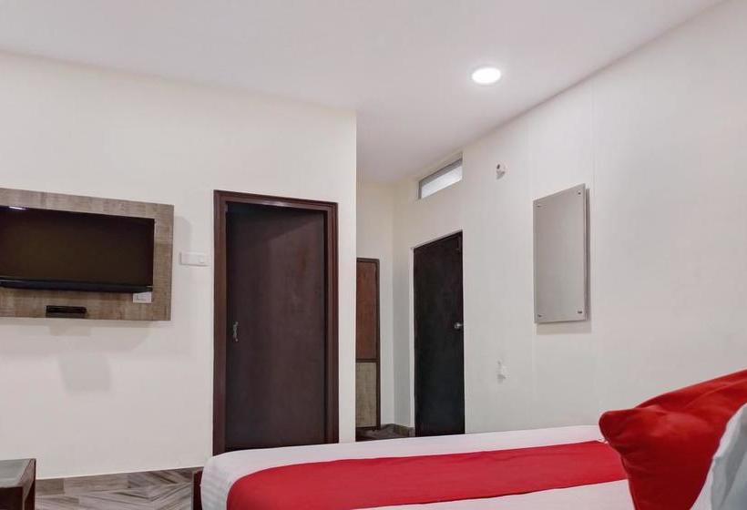 Oyo 10272 Hotel Ruma 20