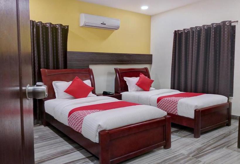 Oyo 10272 Hotel Ruma 3