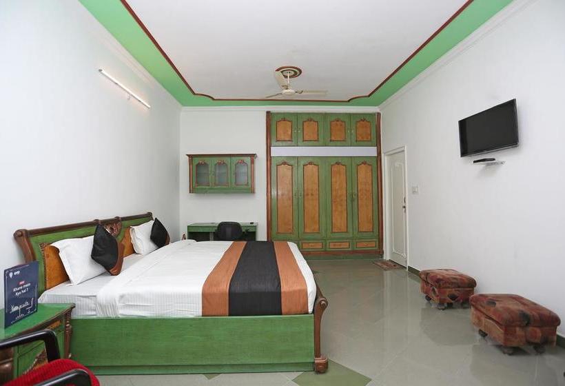 Oyo 11069 Hotel Star Inn 7