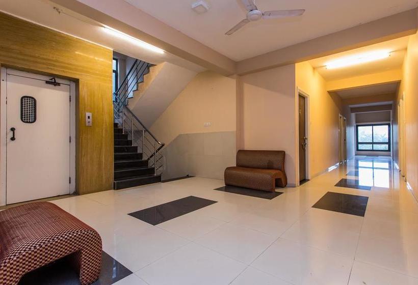 Oyo 10804 Hotel Kumar 14