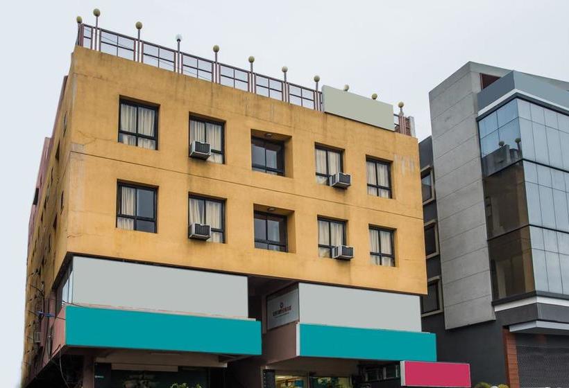 Oyo 10804 Hotel Kumar 16