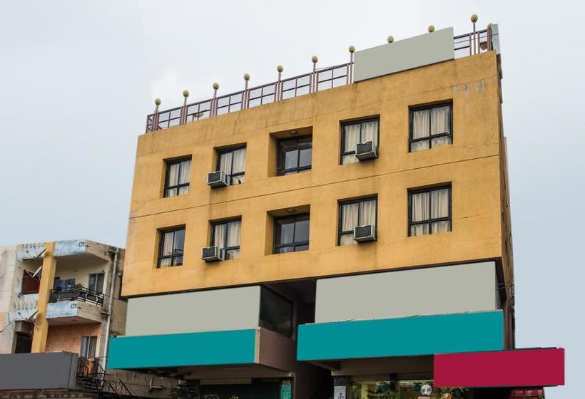 Oyo 10804 Hotel Kumar 17