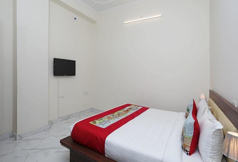 Oyo 10317 Hotel Mock Orange 10