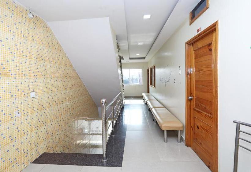 Oyo 10609 Hotel Jodhpur Royals 13