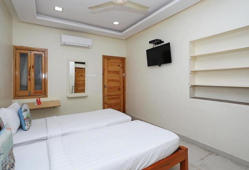 Oyo 10609 Hotel Jodhpur Royals 16