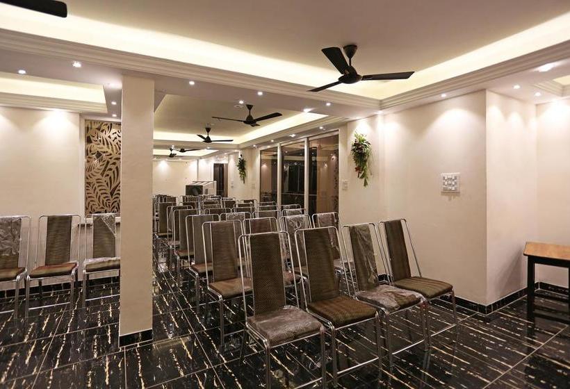 Oyo 9476 Hotel Mittal 14