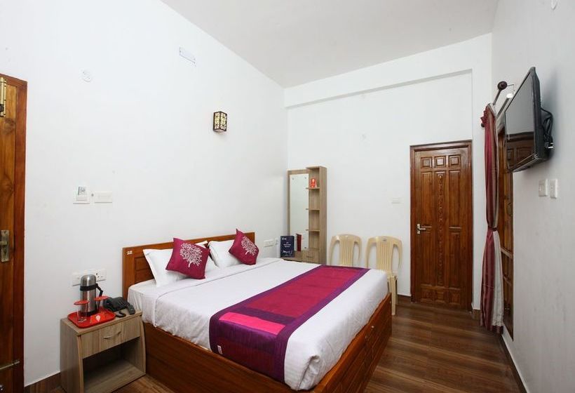 Hotel Oyo 10251 Sri Akilambiga Residency