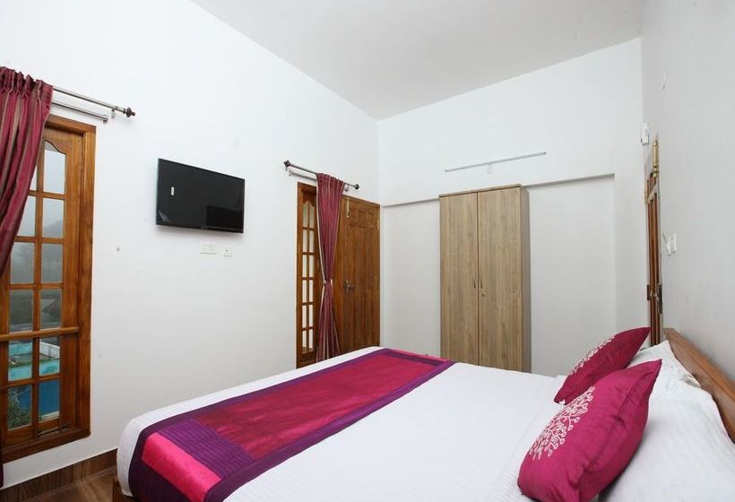 Hotel Oyo 10251 Sri Akilambiga Residency 5