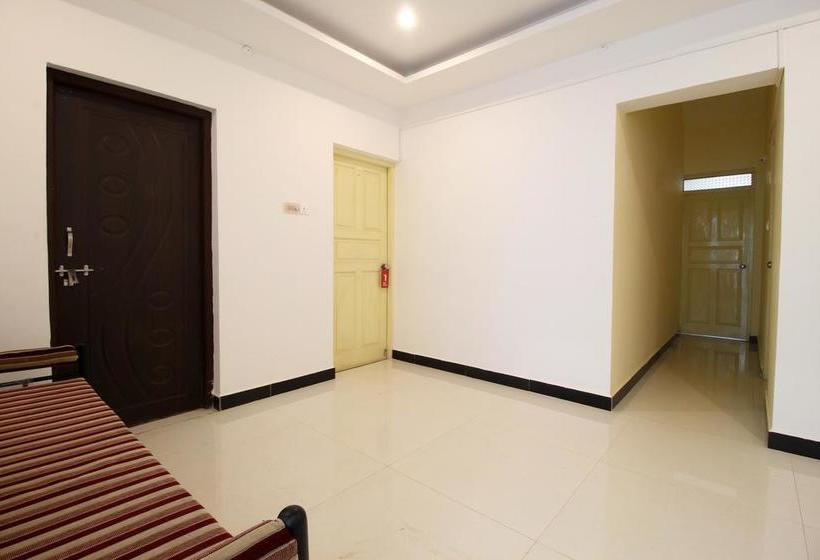 Oyo 10385 Hotel Nirmala Vilas 17