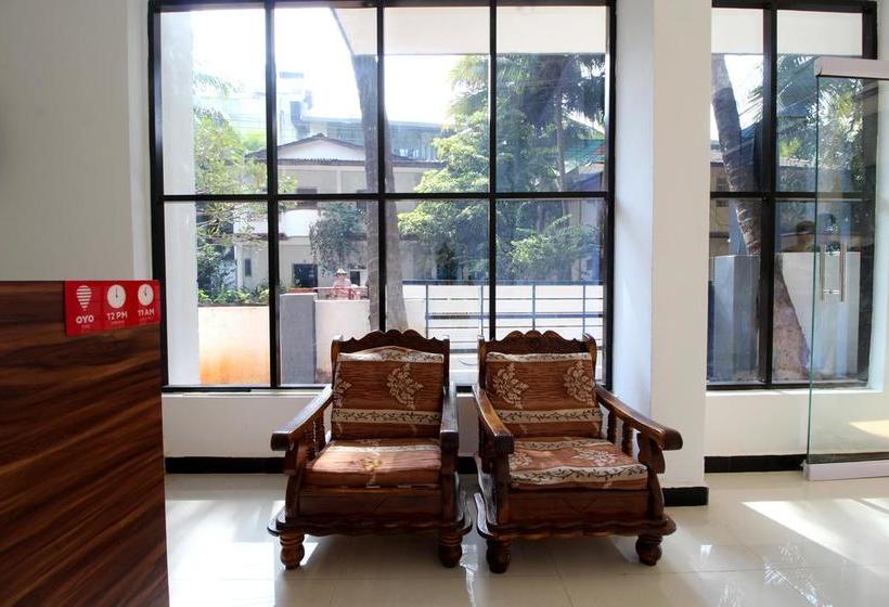 Oyo 10385 Hotel Nirmala Vilas 18