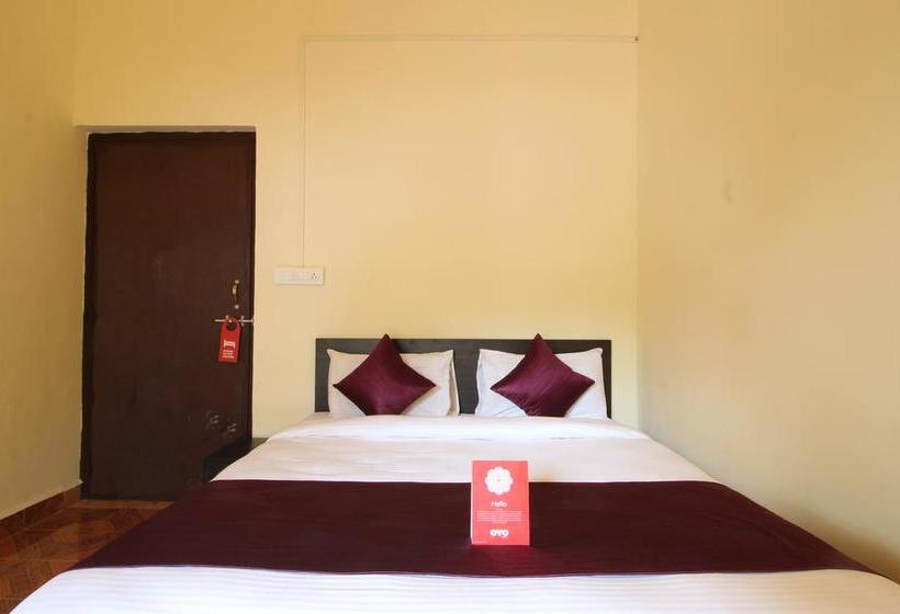 Oyo 10385 Hotel Nirmala Vilas 2