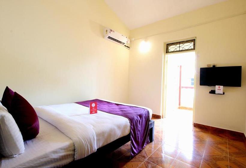 Oyo 10385 Hotel Nirmala Vilas 5