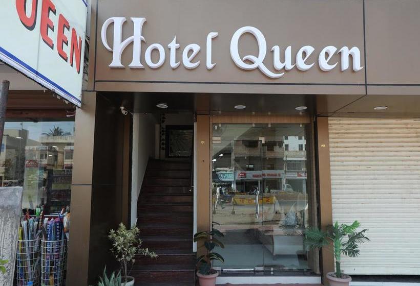 Oyo 10472 Hotel Queen 20