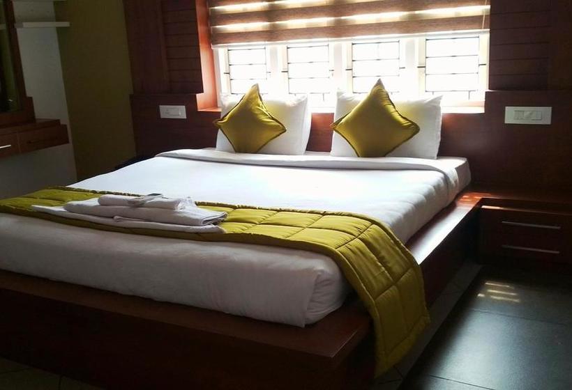 Hotel Palm Corniche 14