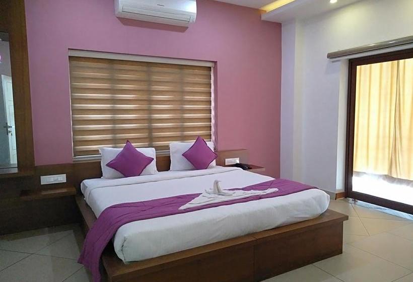 Hotel Palm Corniche 2