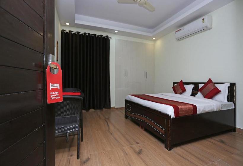 Hotel Oyo 11090 Maira Homes 19