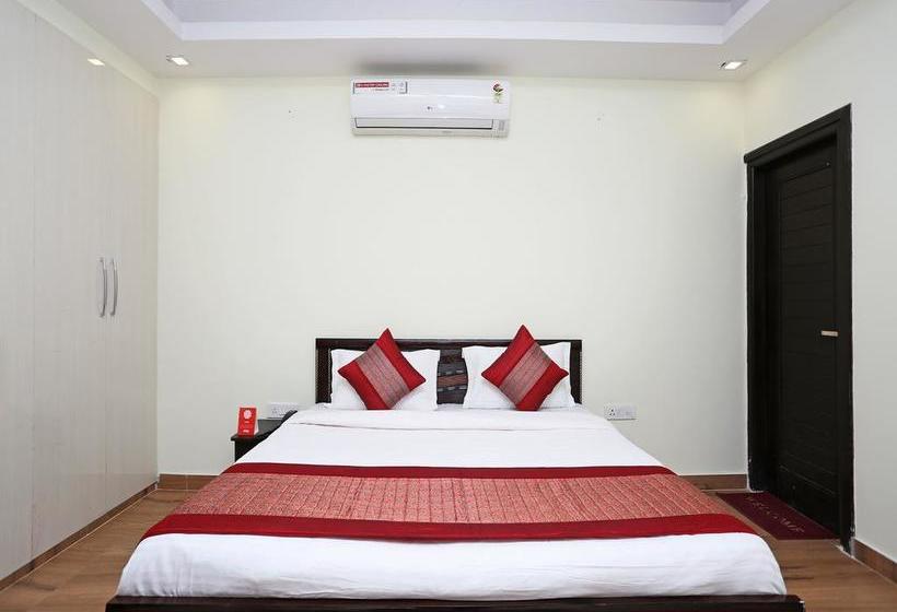 Hotel Oyo 11090 Maira Homes 3