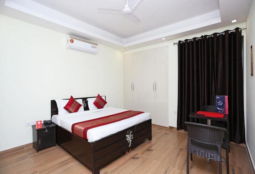 Hotel Oyo 11090 Maira Homes 4