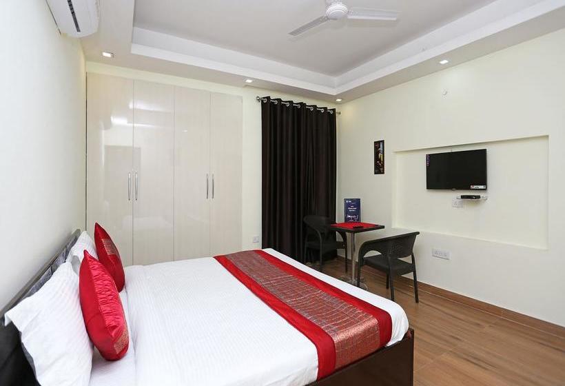 Hotel Oyo 11090 Maira Homes 5