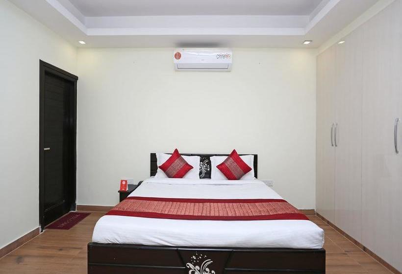 Hotel Oyo 11090 Maira Homes 6