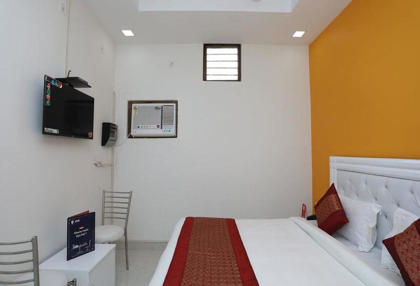 Hotel Oyo 10916 Aashirwad Residency 18