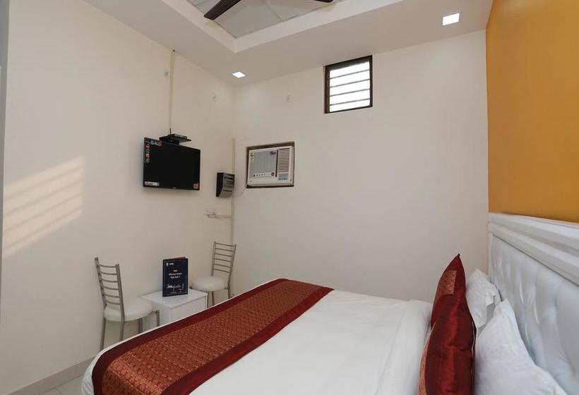 Hotel Oyo 10916 Aashirwad Residency 9