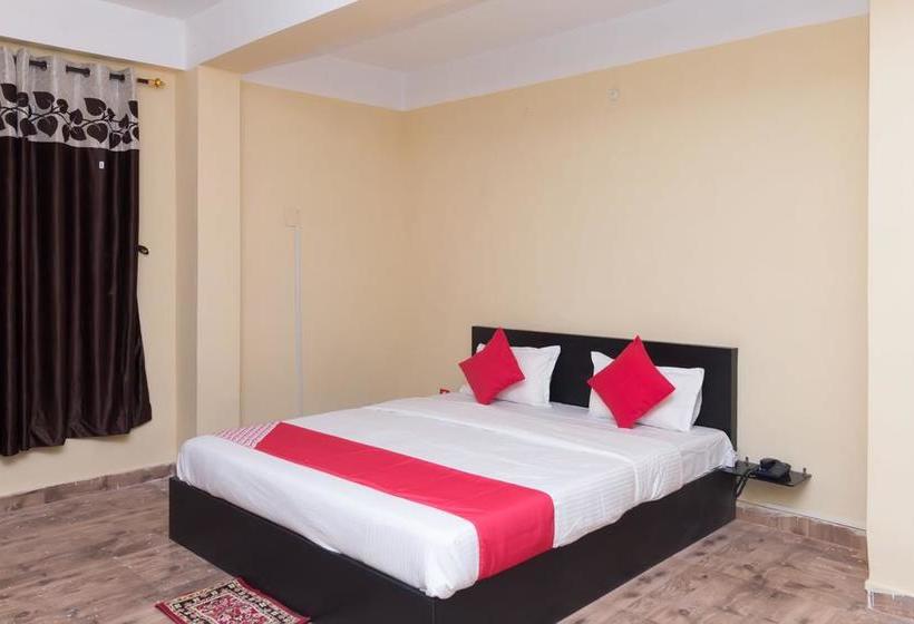 Hotel Oyo 11062 Victoria Guest House 2