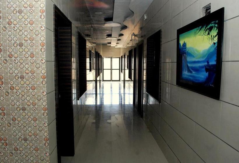 Hotel Sky Stays Heaven 15