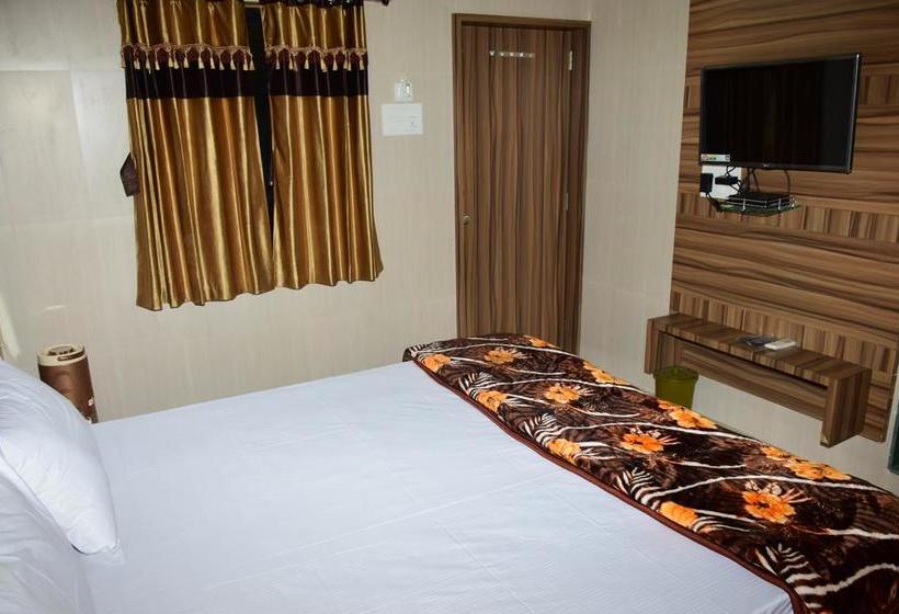 Hotel Sky Stays Heaven 4