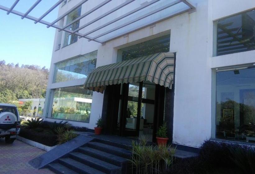 Hotel Clarks Exotica Jim Corbett 13