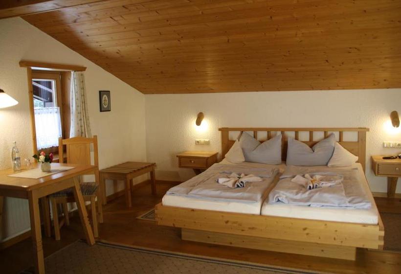 Hotel Pension Schusterpeter 13