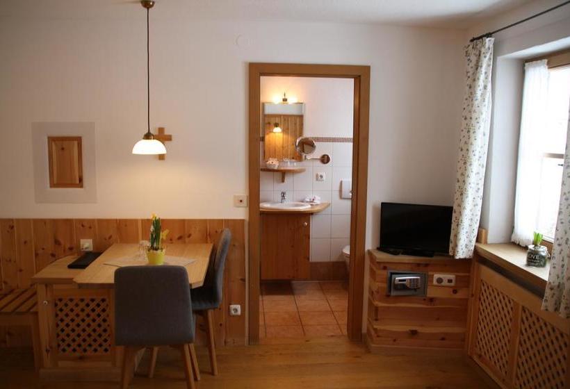 Hotel Pension Schusterpeter 14