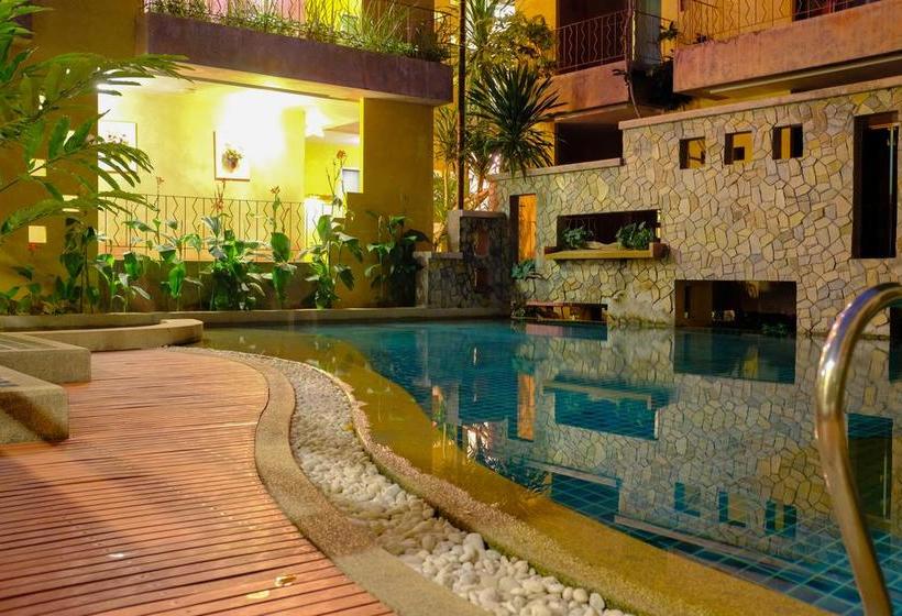 Resort The Weenee Boutique 7