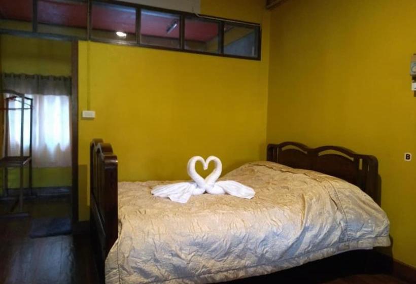 Resort Crossroads House 18