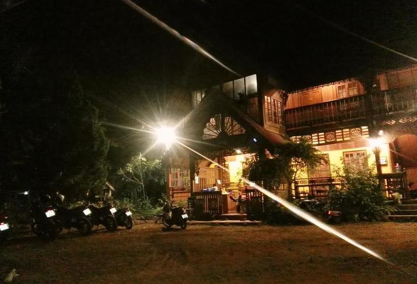 Resort Crossroads House 9