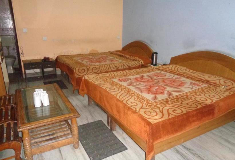 Hotel Laxmi Palace 14