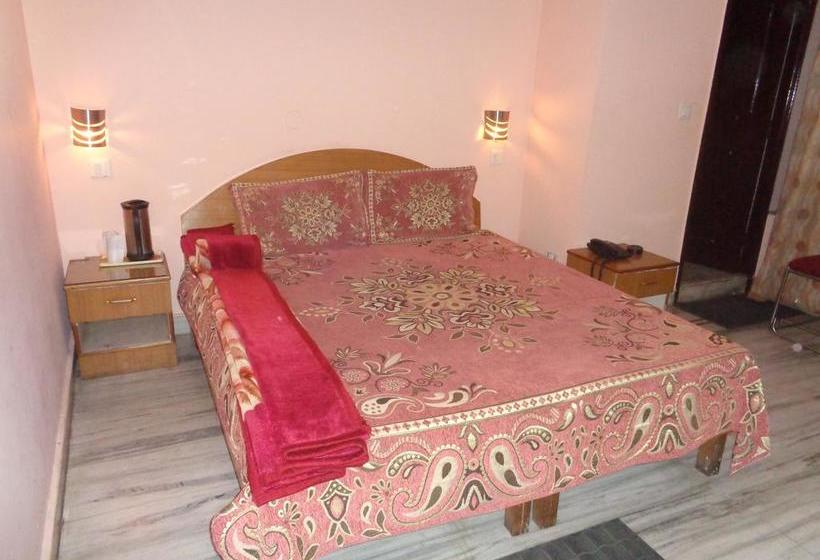 Hotel Laxmi Palace 15