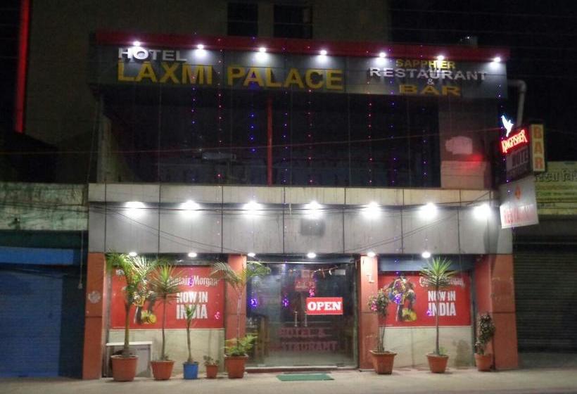 Hotel Laxmi Palace 4