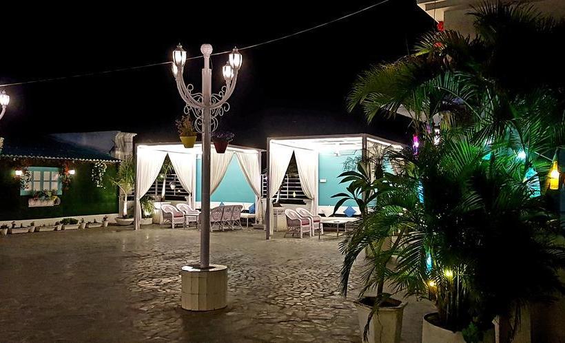 Hotel Prem Dynasty 5