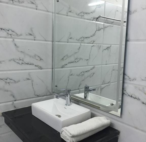 Hotel Prem Dynasty 7