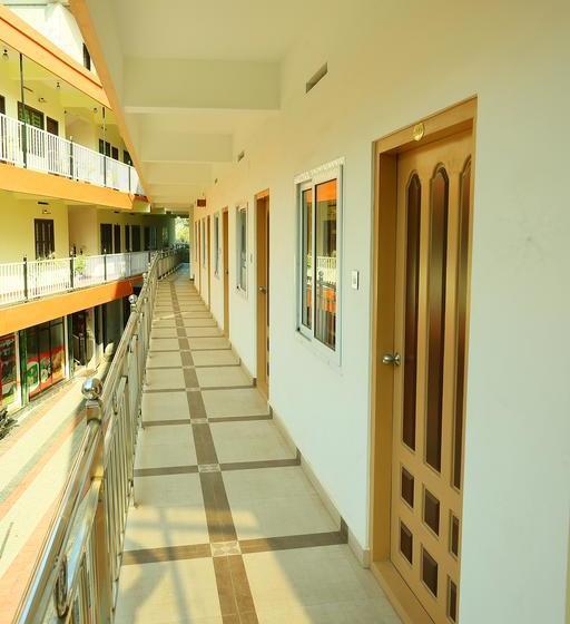 Hotel Lumino Thekkady 12